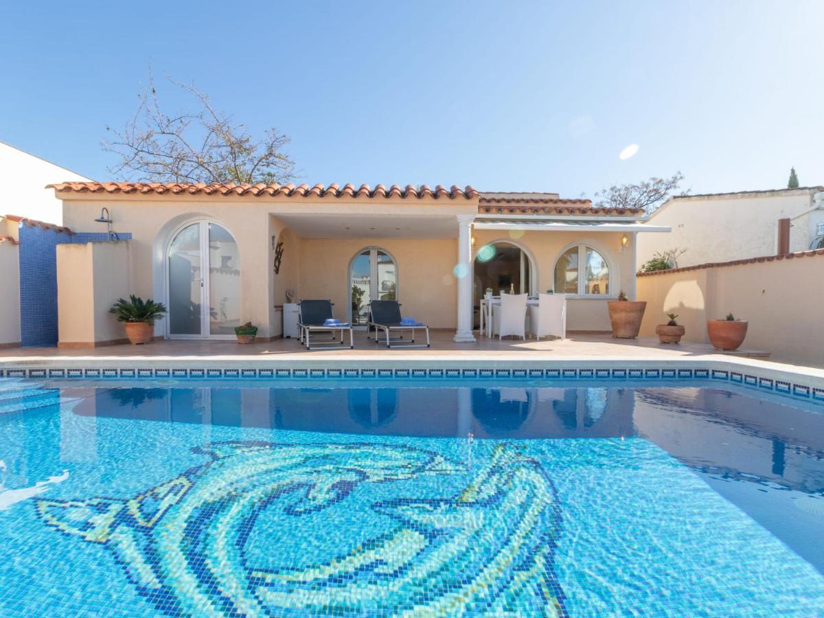 אמפוריבראבה Holiday Home Bonica By Interhome מראה חיצוני תמונה