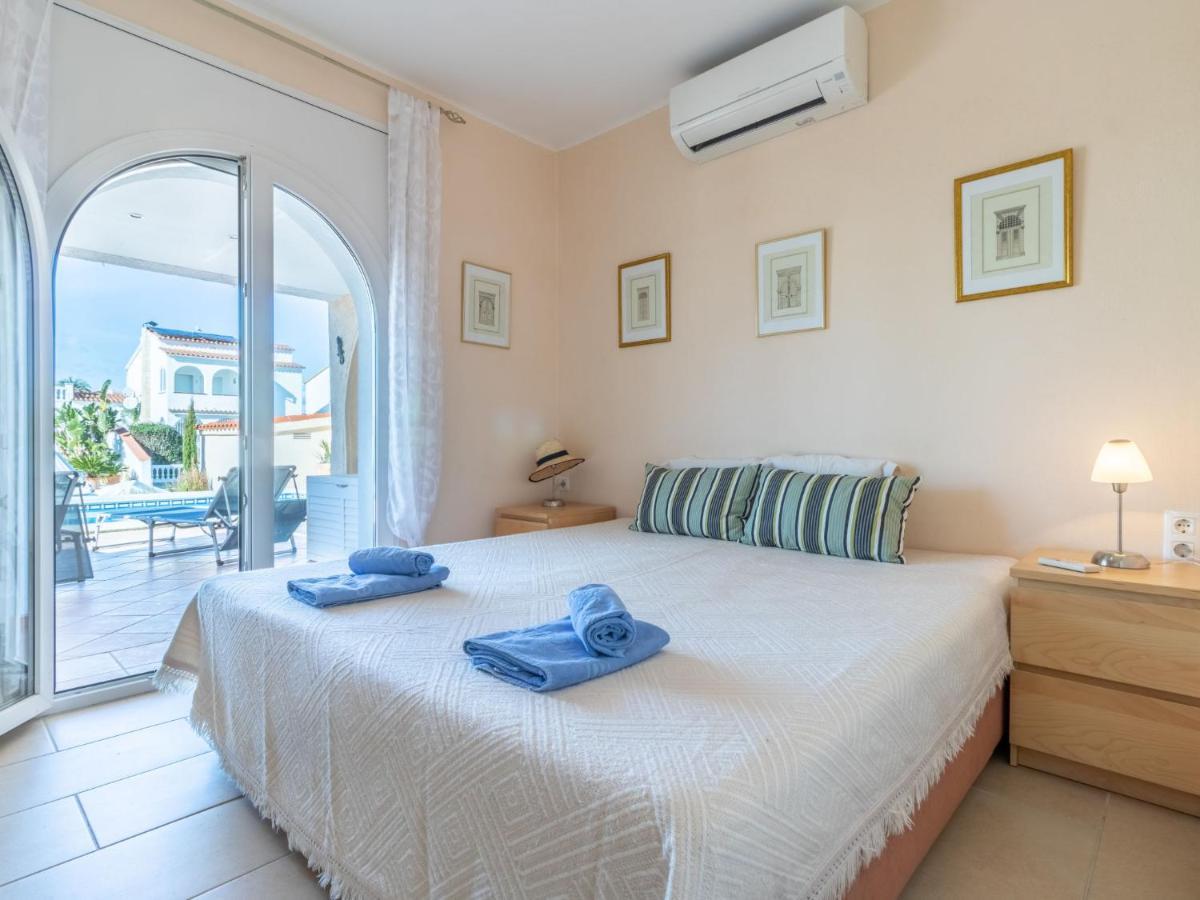 אמפוריבראבה Holiday Home Bonica By Interhome מראה חיצוני תמונה